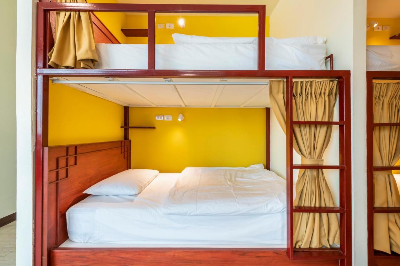 Scala Hostel Bangkok Exteriör bild